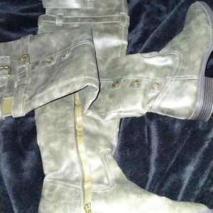 Libby Edelman size 9.5 olive green